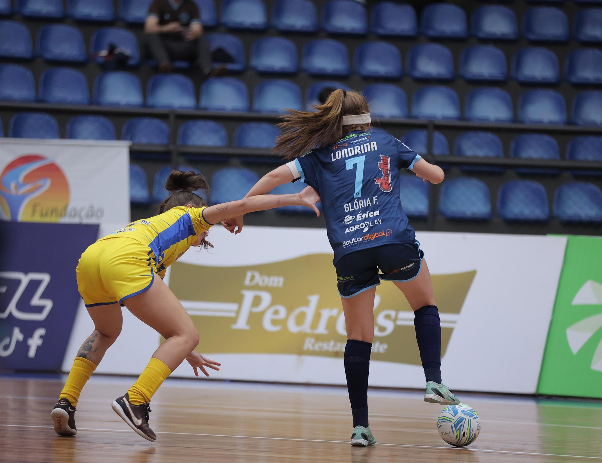 Londrina Futsal bate o Rio Branco e garante a classificação na Copa Mundo  feminina - Blog Londrina