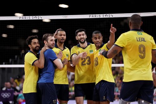 Brasil venceu com facilidade por 3 sets a 0