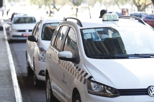 Taxis de Cascavel passarão por vistoria